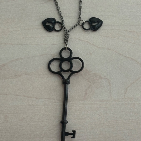 New “Key to Your Heart” Handmade Key Necklace w/ Heart Key & Gemstone Charms - Picture 6 of 8